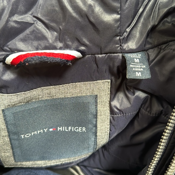 Tommy Hilfiger / Men's Jacket - Picture 7 of 8